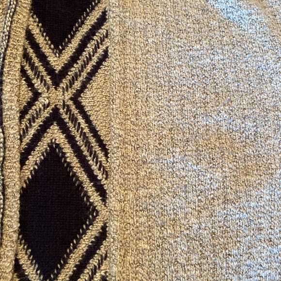 Lucky Brand Large Tribal Sweater W22 L30 - Picture 8 of 10